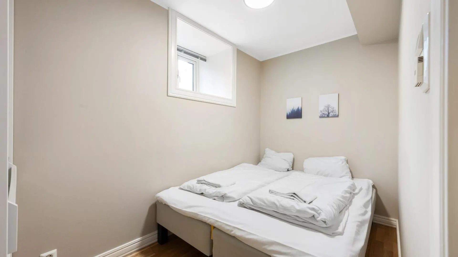 Apartamento New! Modern City Apt: Central W/ Private Entrence Bergen